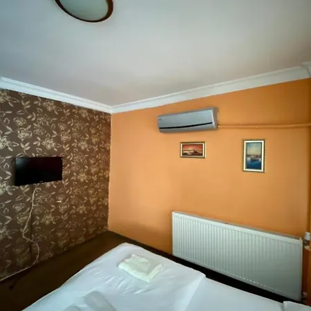 13 Hotel-apart Alsancak *