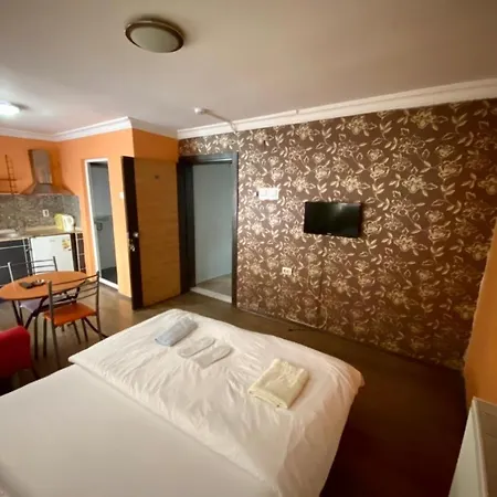 13 Hotel-apart Alsancak منزل للإقامة *