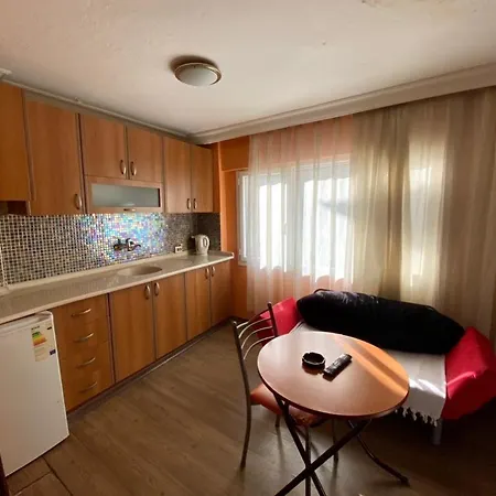 13 Hotel-apart Alsancak Homestay